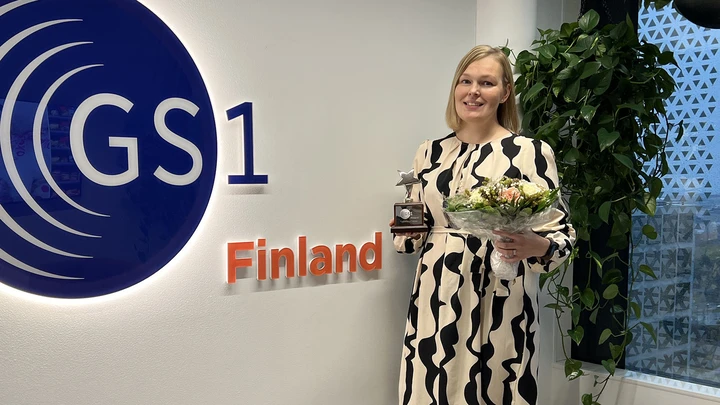 Essi Loikkanen, Fazer